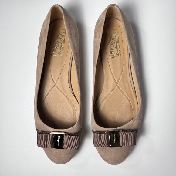 SALVATORE FERRAGAMO Varina Ballet Flat Suede Beige Woman 9.5 - Picture 2 of 12